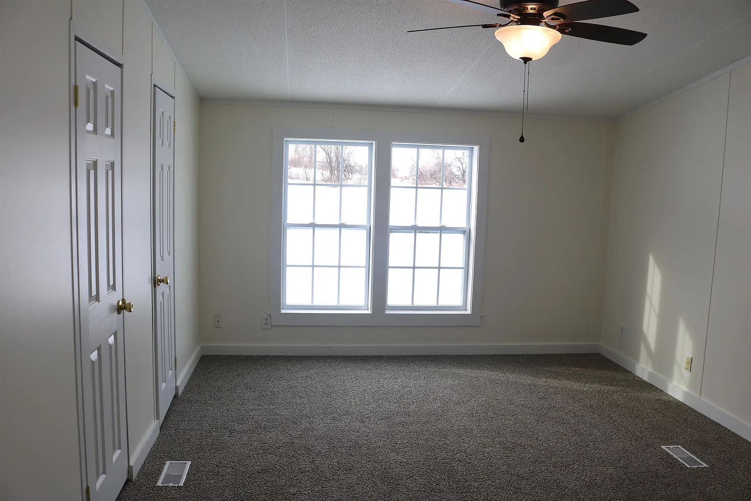 Bedroom with double windows