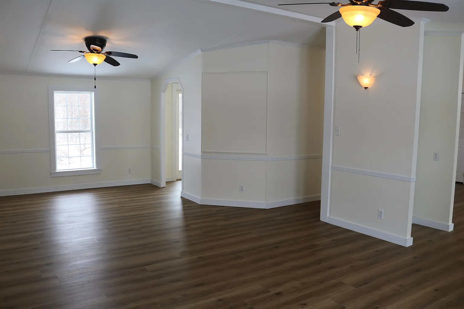 Living area with wood-look floors